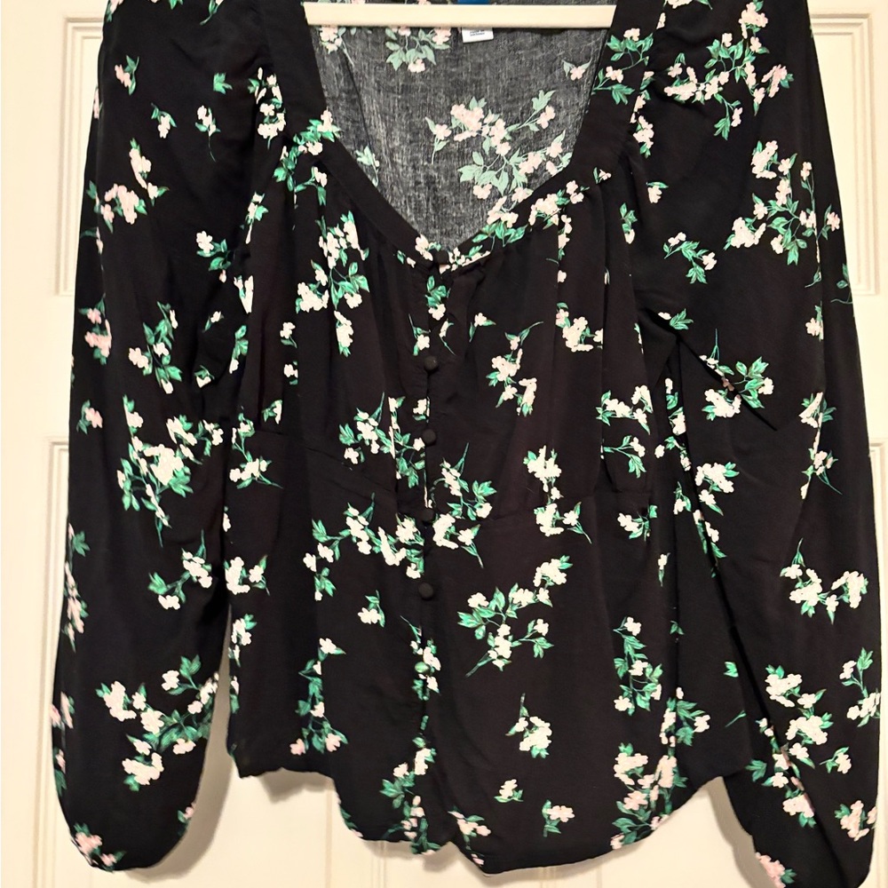 Old Navy Black and Green Floral Blouse
